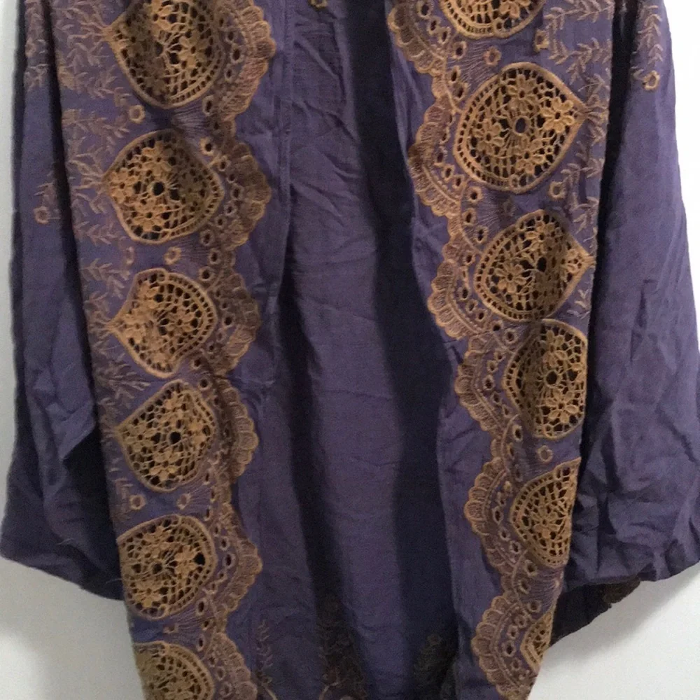 NWT Free People Catania Embroidered Kimon…